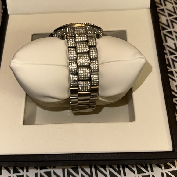Michael Kohrs oversized blinged out watch - Picture 3 of 9
